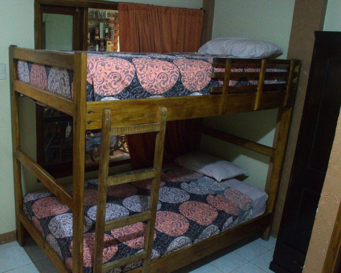 Hostal Tierra Y Mar Монтаньита Экстерьер фото