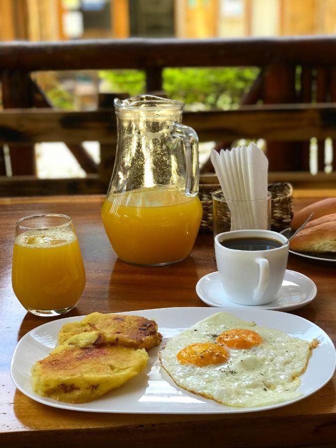 Hostal Tierra Y Mar Монтаньита Экстерьер фото